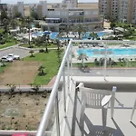 Apartment Angel's At Caesar Trikomo